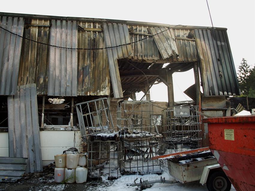 Feuer Halle Siegburg Gewerbegebiet Zange P022.JPG